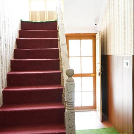 Green Resort Srīnagar エクステリア 写真
